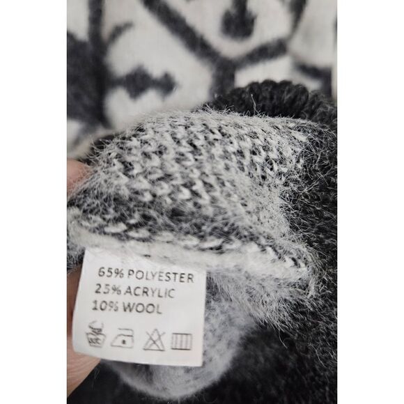 Women's Winter Snowflake Sweater/EUC/By Simply Couture/Size L - Picture 5 of 7